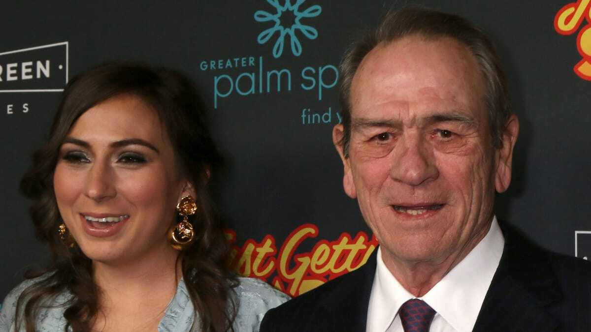 العثور على ابنة تومي لي جونز متوفاة في فندق فاخر بسان فرانسيسكو