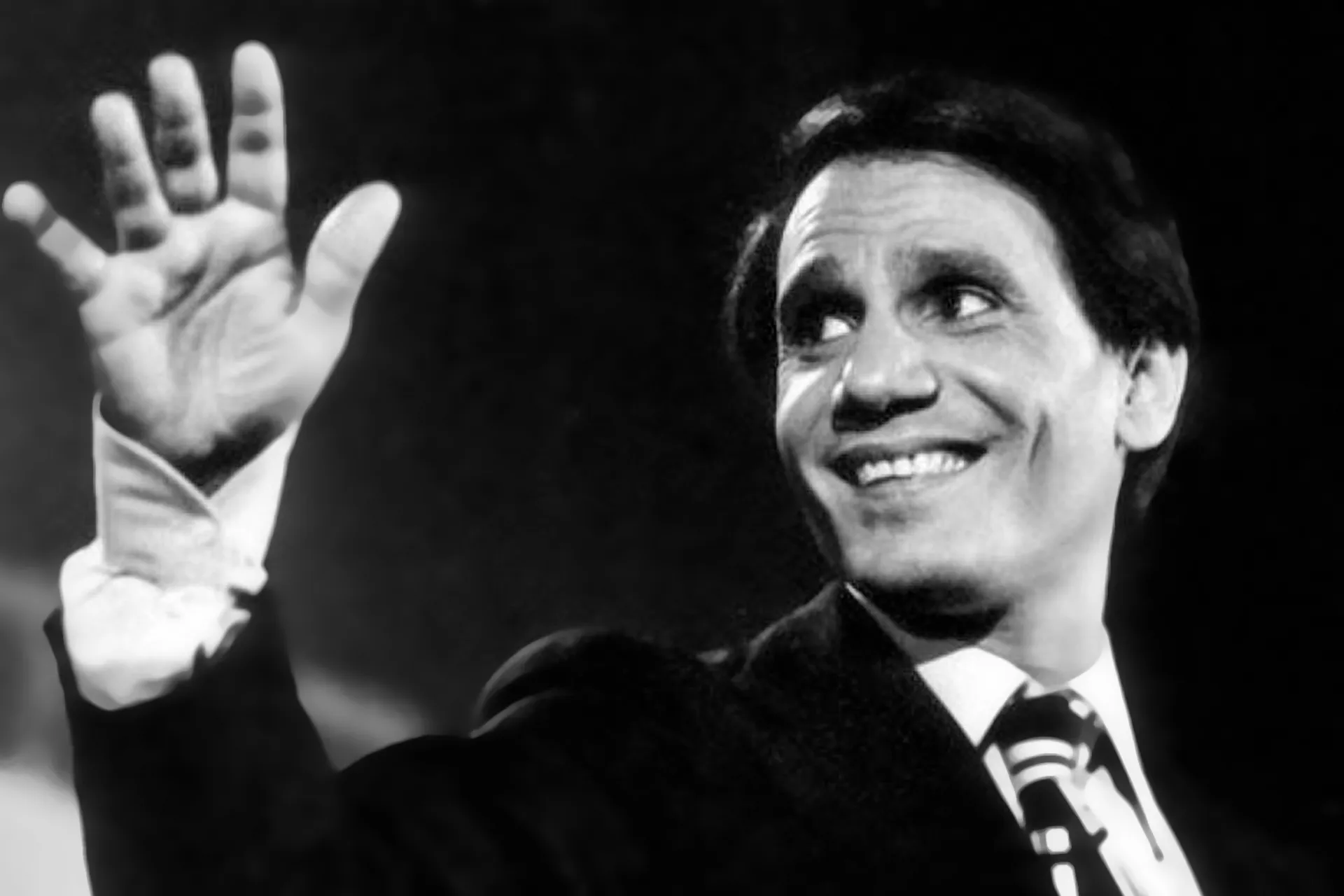 مصر.. أسرة عبد الحليم حافظ ترد على شائعة "زيارة إسرائيليين" لمنزله