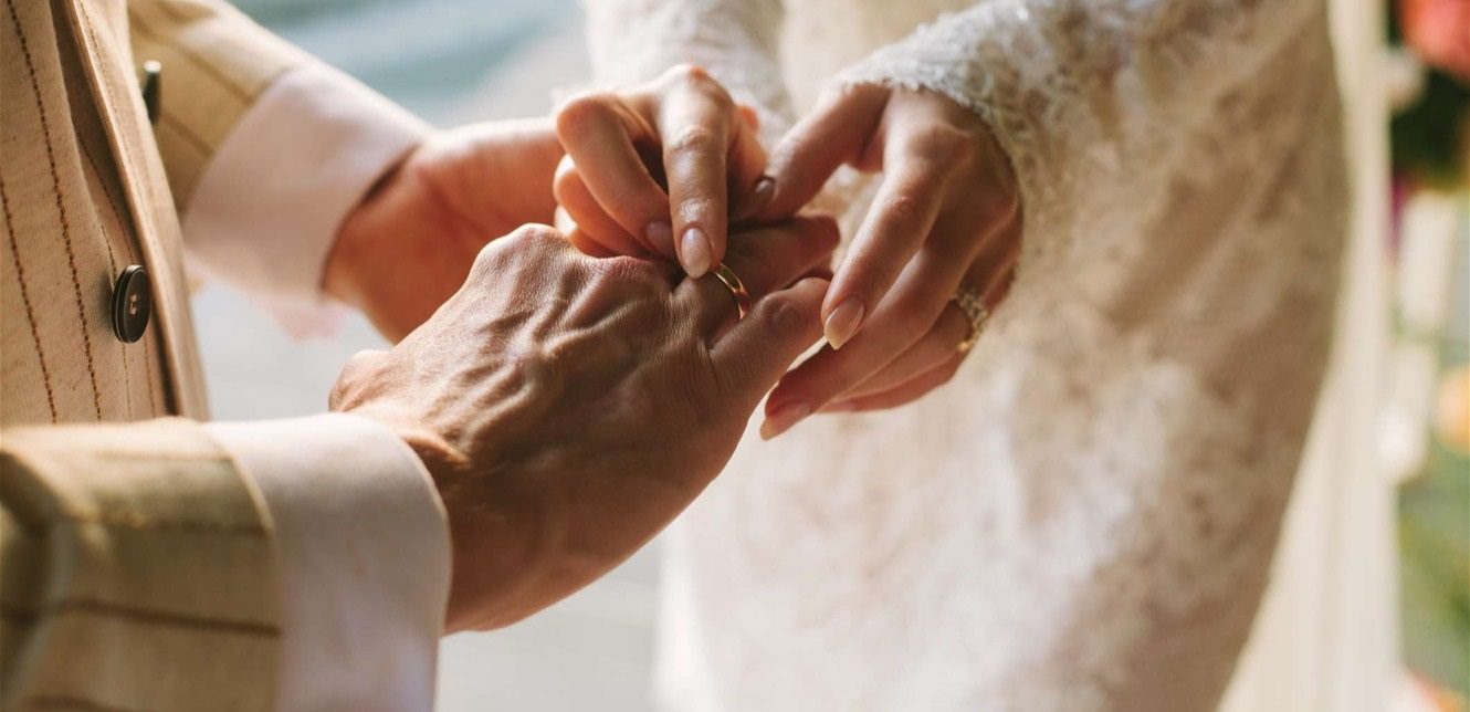 مجموعة فساتين زفاف 2026 تنسجم مع أناقة العروس العصرية