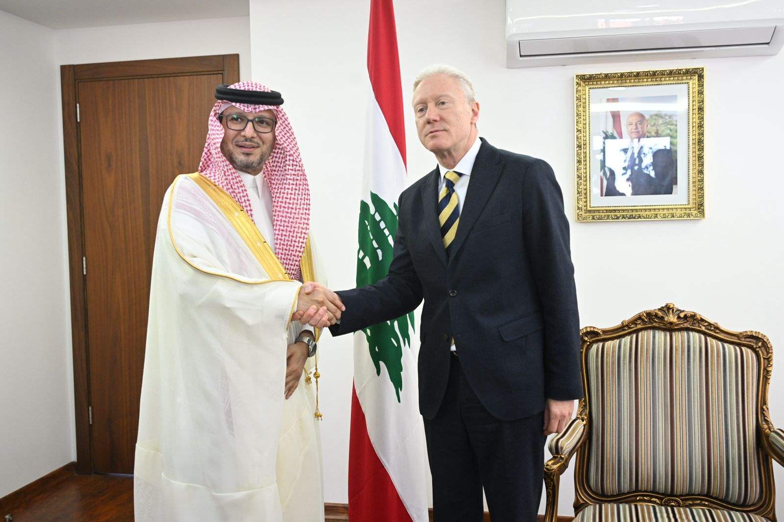 لبنان- رجي يستقبل البخاري والأخير يجدّد دعم بلاده للبنان