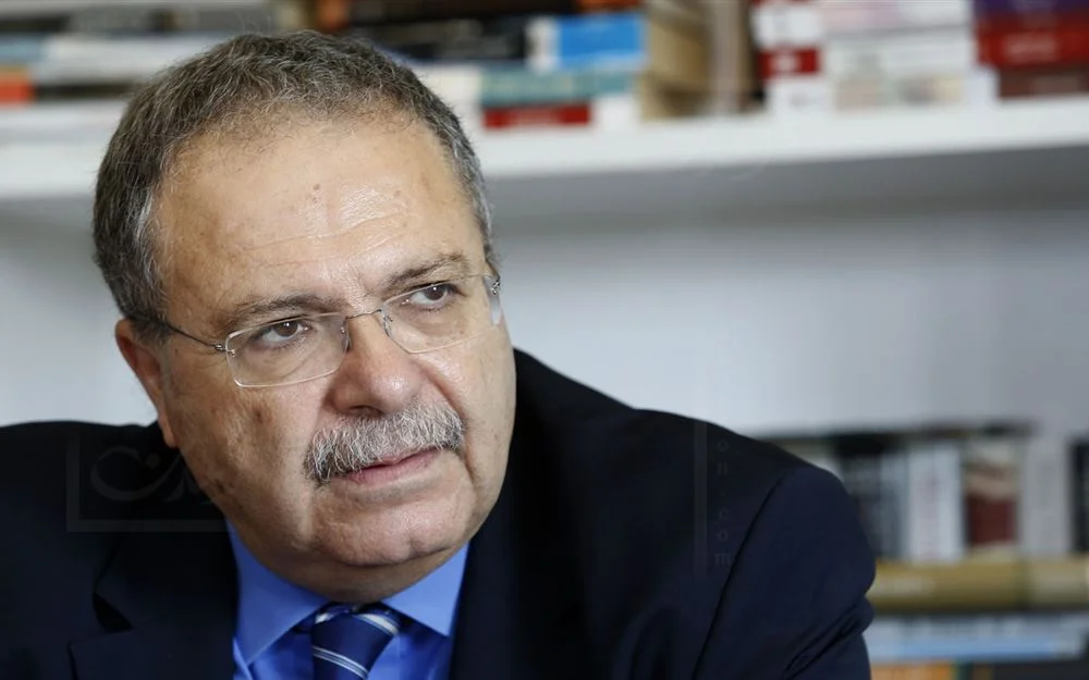 متري يحذر من تحركات أنصار النظام السوري في لبنان