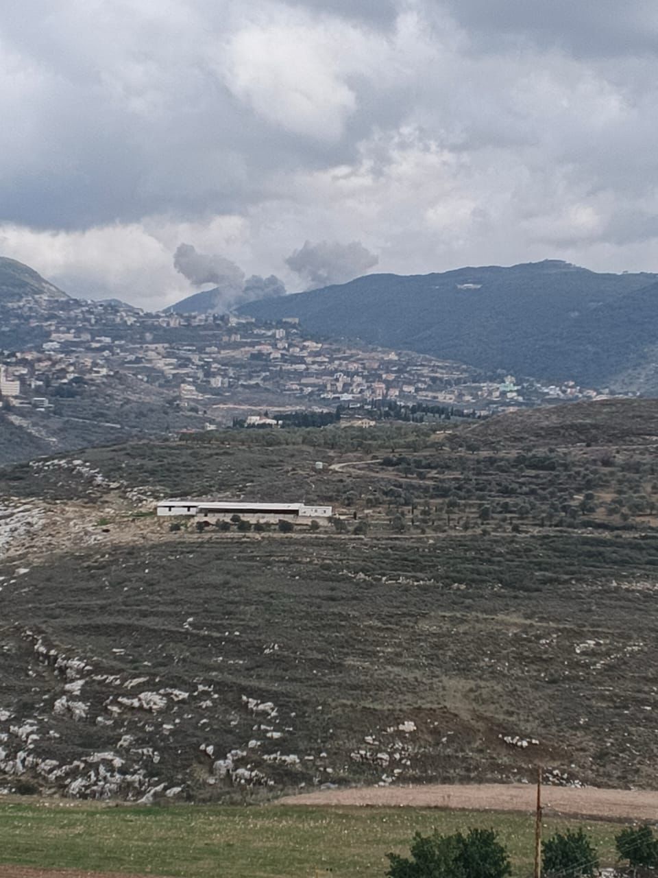 لبنان- غارات إسرائيلية على جنوب لبنان تشمل جبل الريحان وأنصار وتبنا