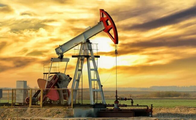 النفط يرتفع