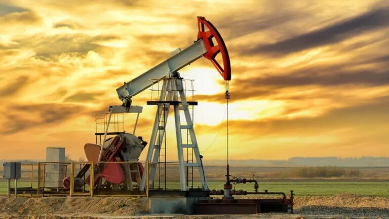 النفط يرتفع