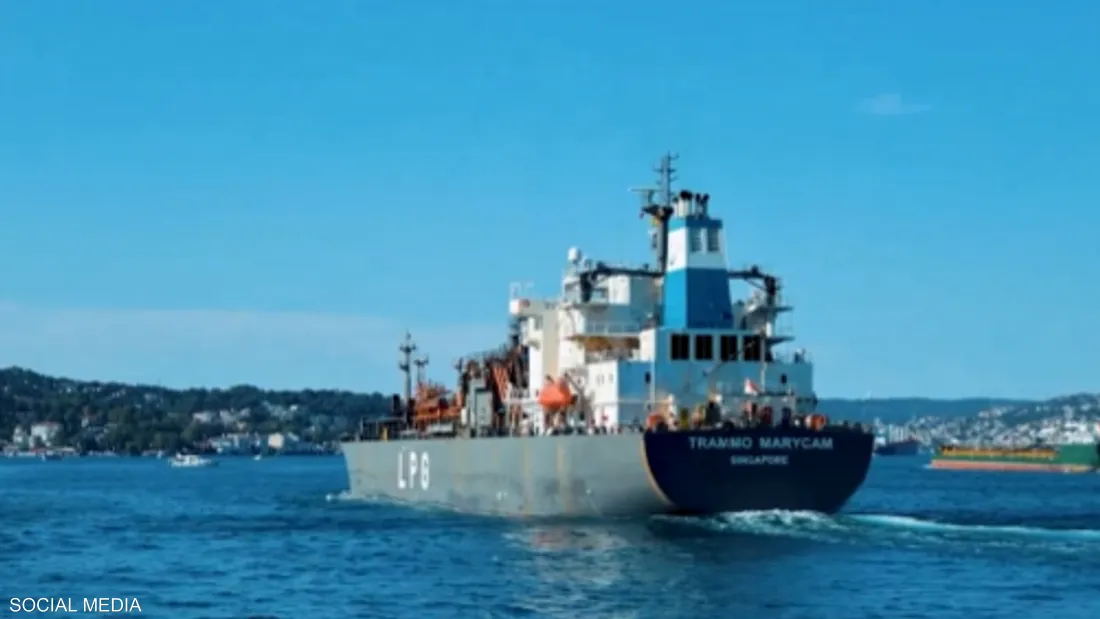 الحوثيون يلوحون بإعادة الهجمات على السفن في البحر الأحمر وسط توتر إقليمي متصاعد