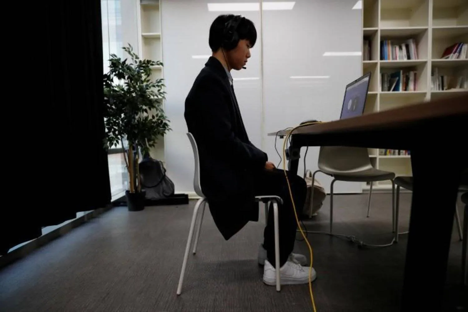 6 عادات يومية قد تدمّر صحتك الجسدية والنفسية دون أن تشعر