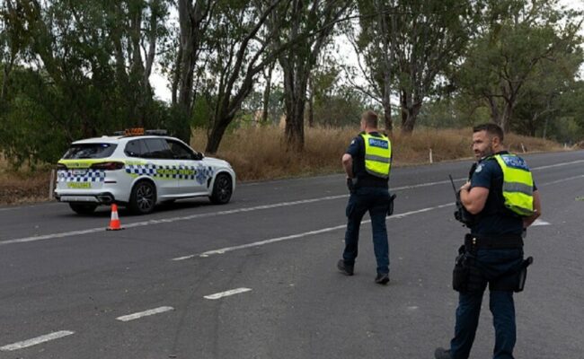  أسرة من أربعة أشخاص تنتحر؟ 