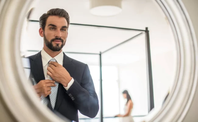 ما الذي نعرفه حقاً عن النرجسية؟ خرافات شائعة وحقائق علمية تتجاوز «تيك توك»