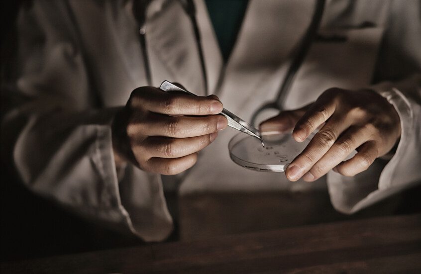 حالات طبية غريبة حيرت الخبراء في عام 2025