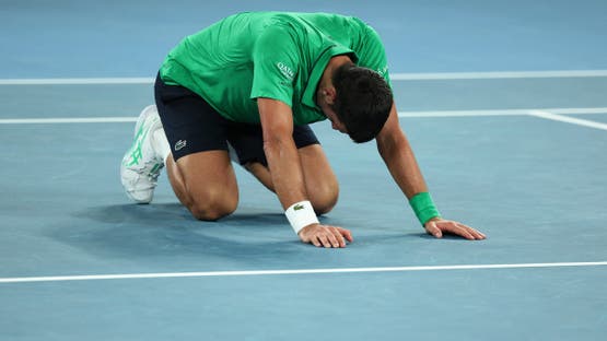 دجوكوفيتش يتأهل لنهائي أستراليا المفتوحة بعد مجهود ماراثوني ضد سينر