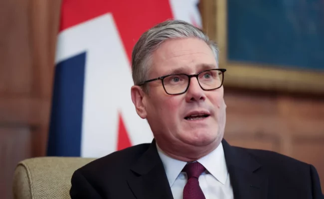 ستارمر يتوجه إلى الصين واليابان في أول زيارة رسمية لبريطانيا إلى بكين منذ 2018