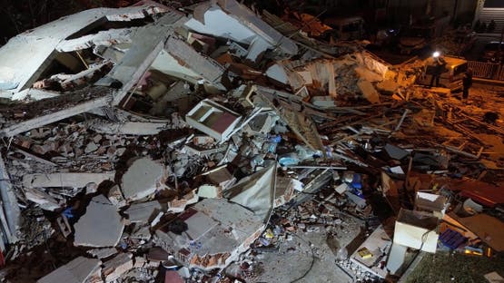 زلزال بقوة 5.1 درجة يضرب قضاء "صندرغي" في باليكسير التركية