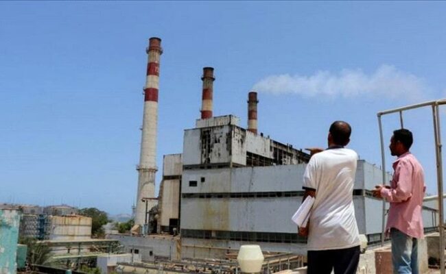 وقود إسعافي من السعودية يعيد تشغيل محطات الكهرباء في عدن