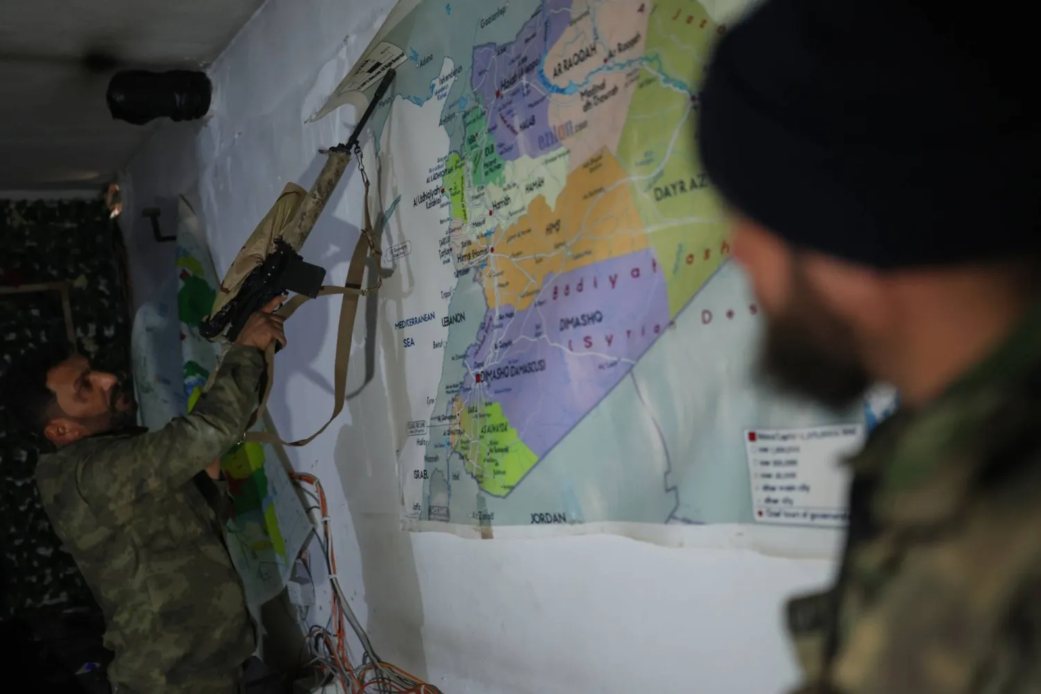 تبادل اتهامات بين دمشق و«قسد» وسط حشود عسكرية ومخاوف من عودة القتال شمال سوريا