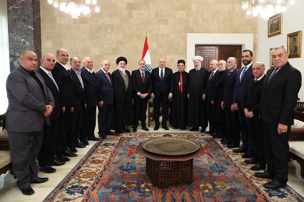 لبنان- عون: التحقيقات مستمرة في خطف النقيب أحمد شكر