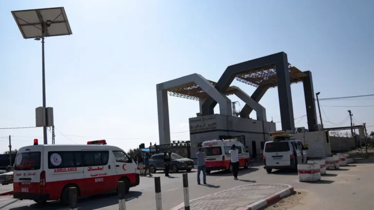 إسرائيل تبحث فتح معبر رفح وسط مقترحات لنشر شركات أمن أميركية