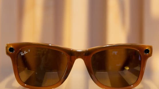 ميتا تواجه دعوى براءات اختراع تهدد نظاراتها الذكية