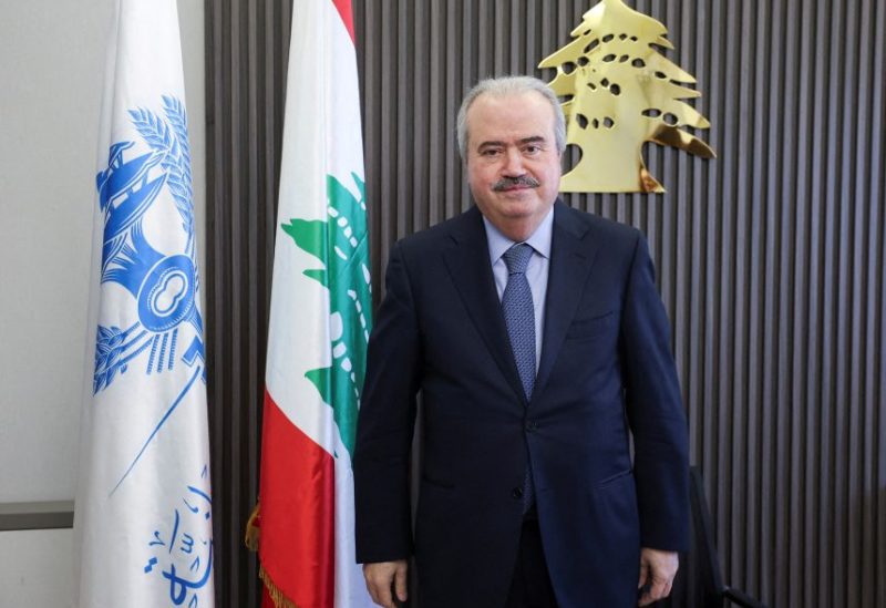 لبنان- اجتماع في وزارة المالية مع البنك الدولي وتوقيع منحة للطاقة الشمسية