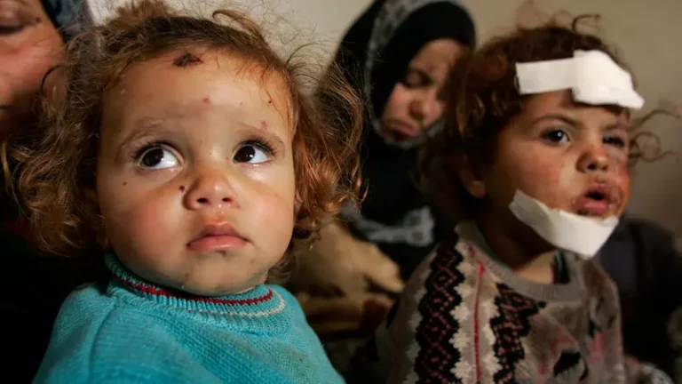 إسرائيل توقف العمليات الإنسانية لأطباء بلا حدود في غزة