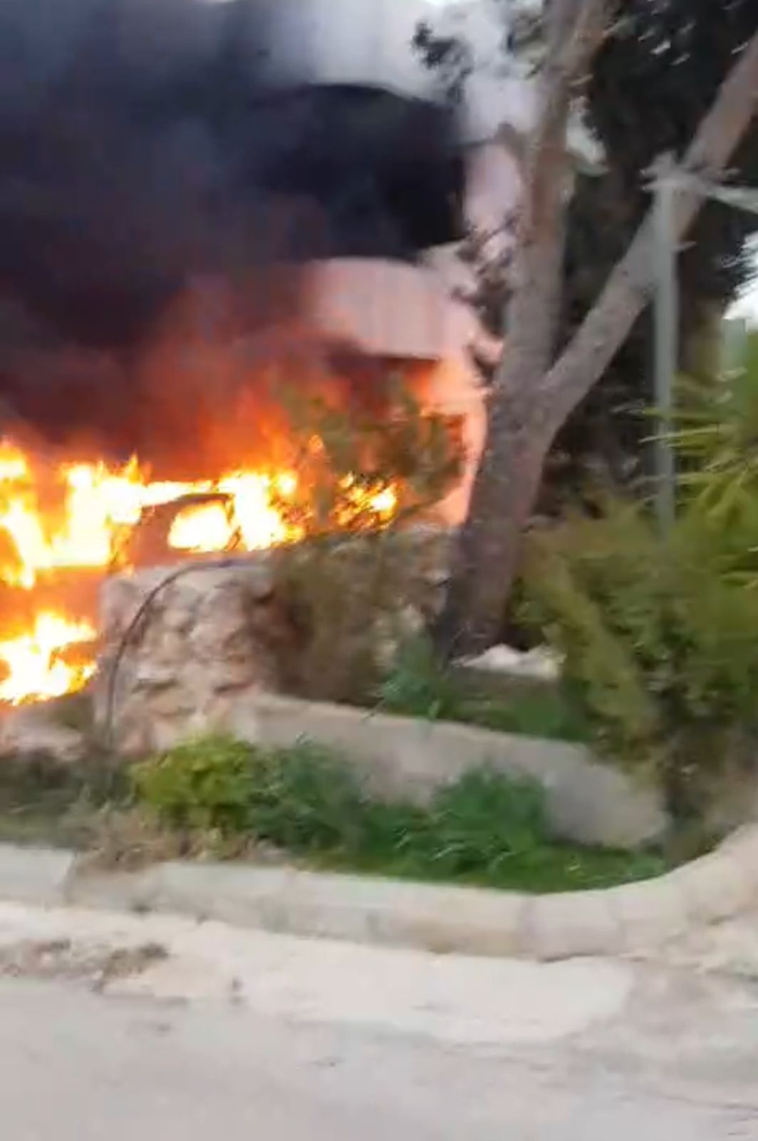 لبنان- استهداف إسرائيلي لسيارة في بحانين جنوبًا