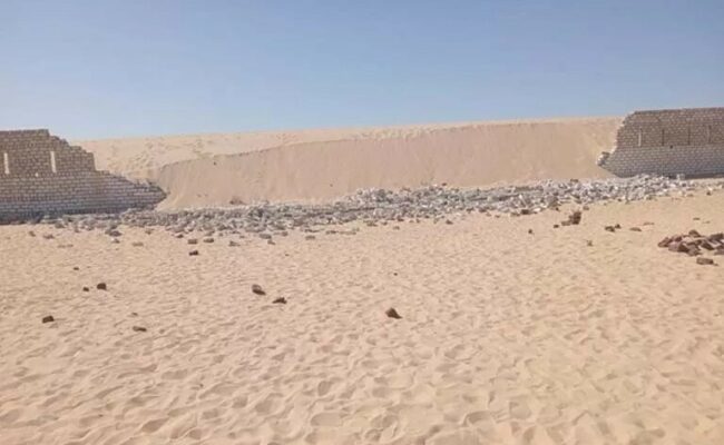 مأساة دير أبو فانا.. تصريح بدفن جثامين 4 أطفال ضحايا انهيار سور في المنيا