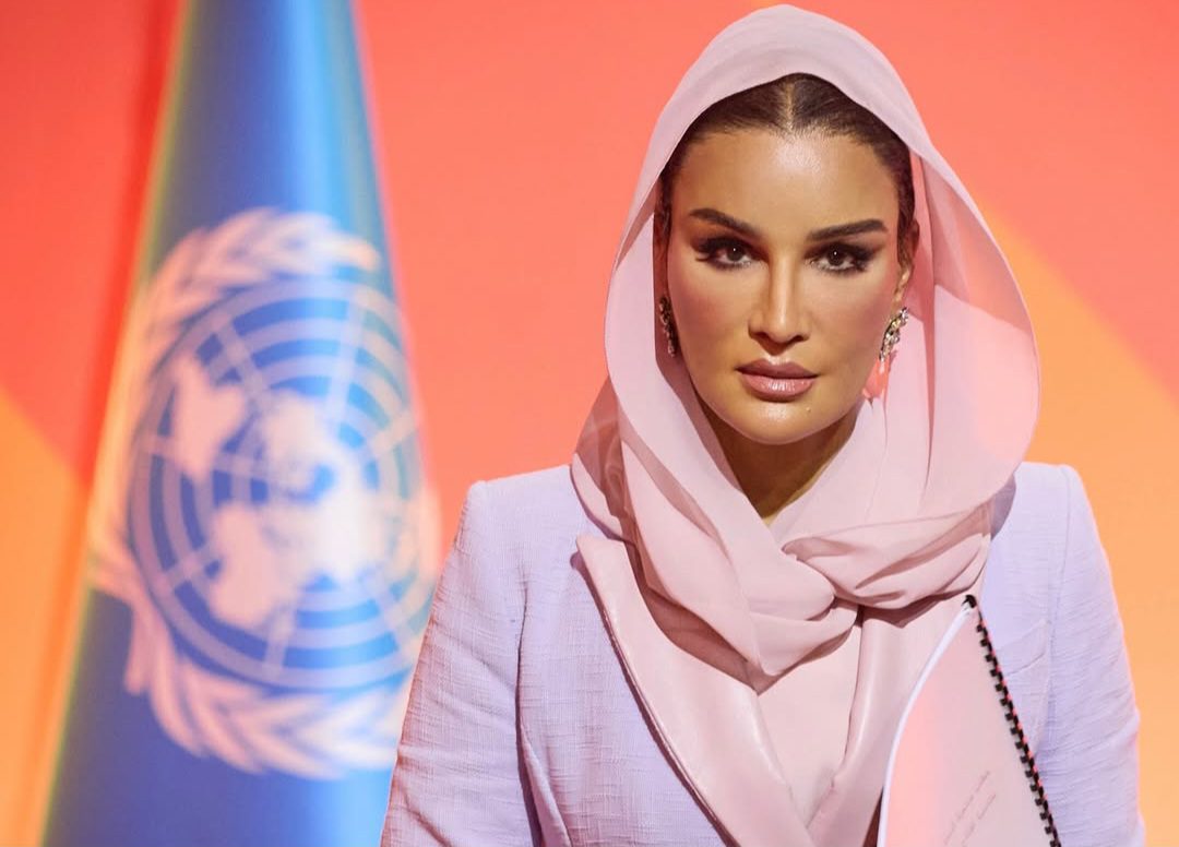 الأزياء الشرقية بألوان الباستيل على طريقة الشيخة موزا