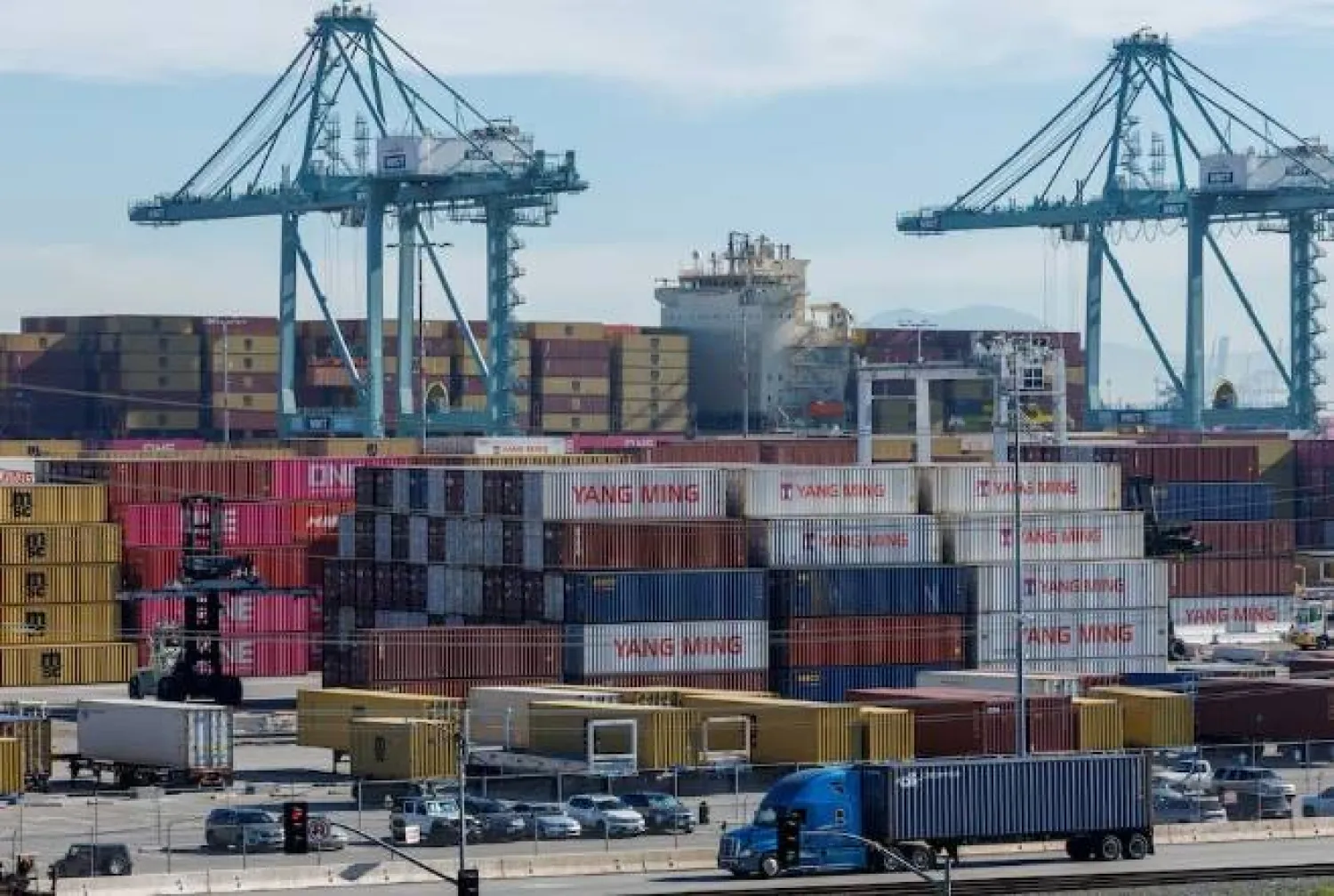 ثبات أسعار الواردات الأميركية في ديسمبر بعد تراجع طفيف نوفمبر