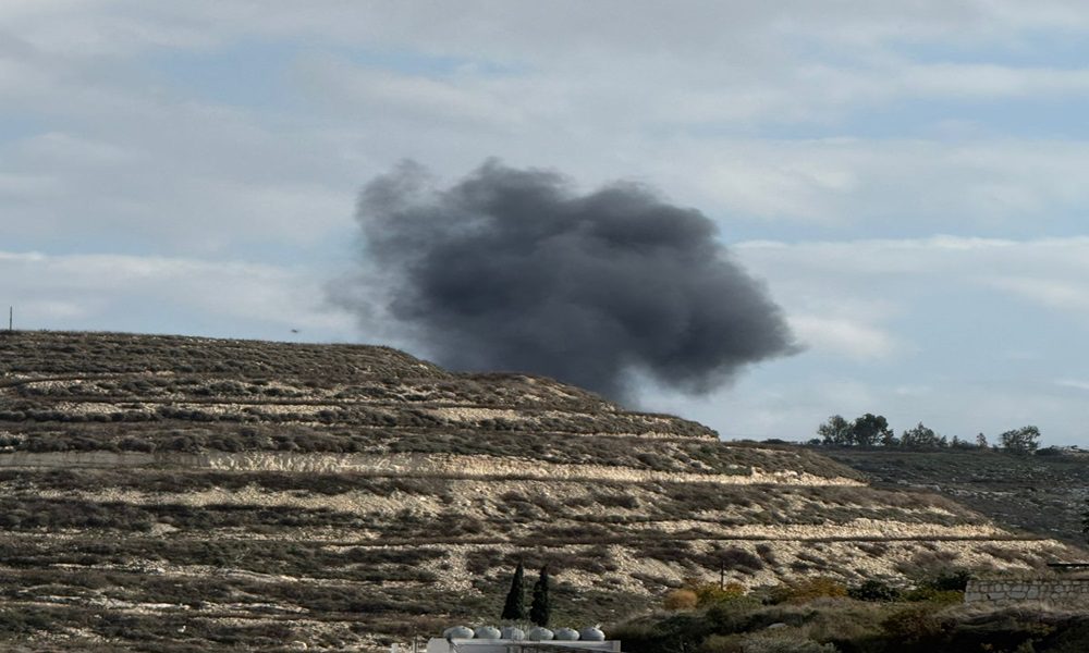 لبنان-توغل اسرائيلي في بلدة رب ثلاثين وتفجير منزلين