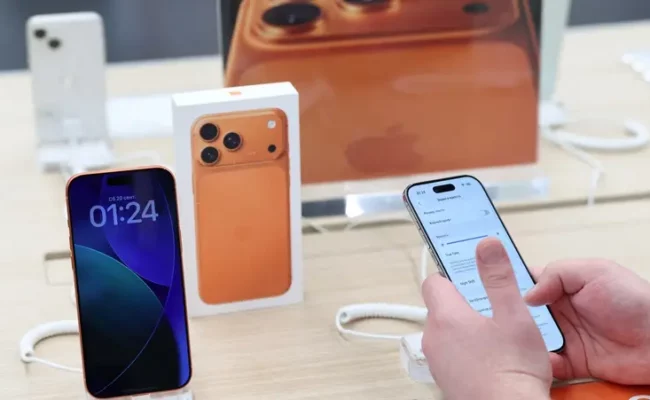 iOS 26.2… تحديث عملي يضيف ميزات طال انتظارها ويجعل الآيفون أكثر أمانًا وراحة