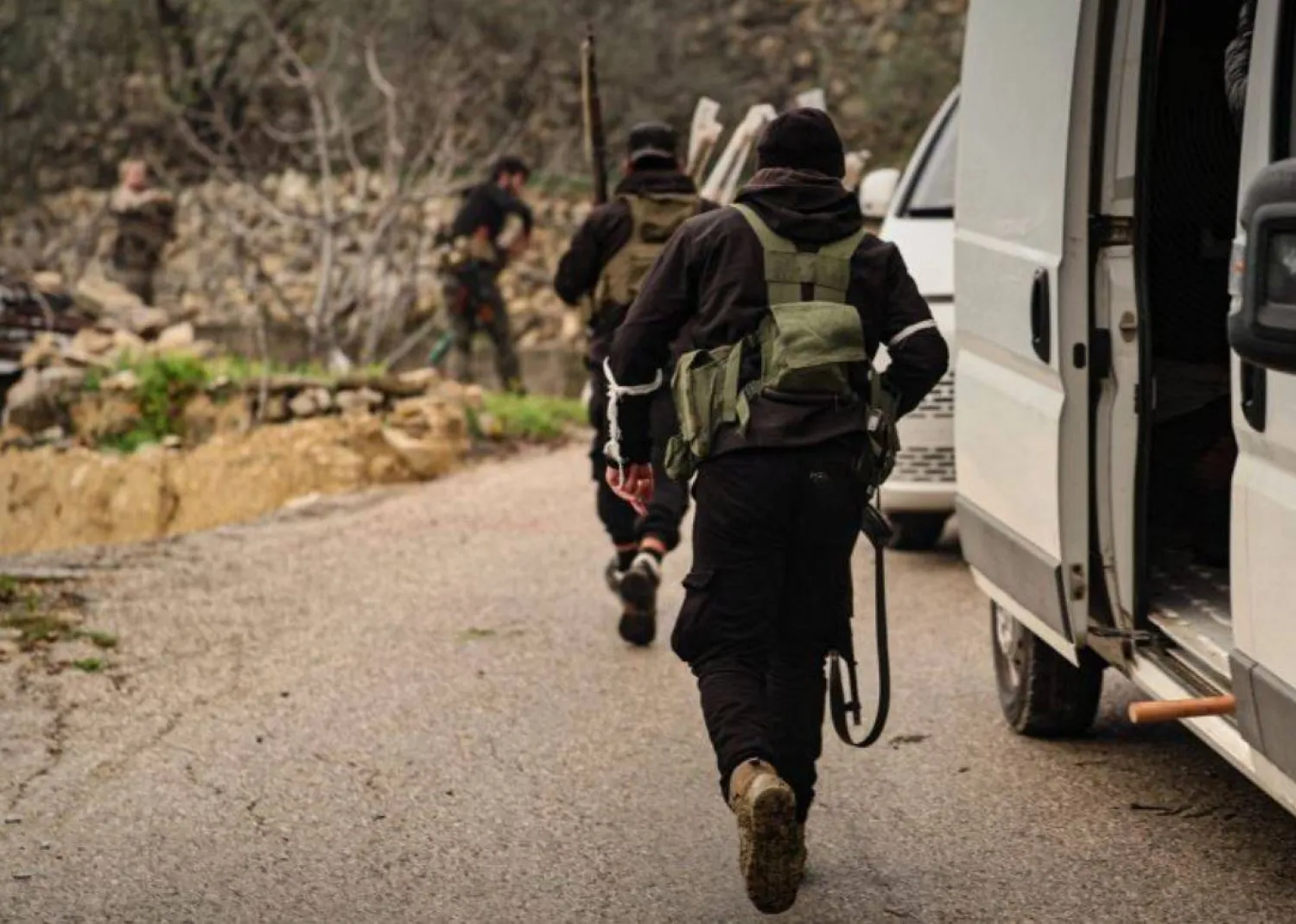 عناصر من قوات الأمن السوري