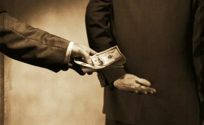 تقرير الشفافية الدولية 2025: تراجع عالمي في مكافحة الفساد و5 دول عربية بين الأكثر فساداً