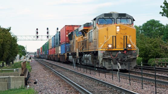 قطار لنقل البضائع – تعبيرية (آيستوك)