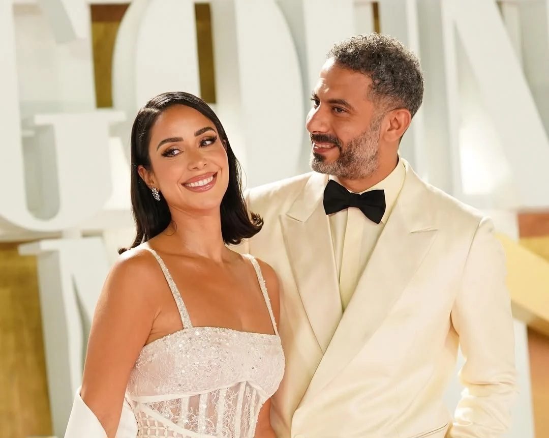 محمد فراج يوجّه رسالة رومانسية لزوجته بسنت شوقي