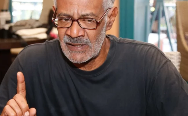 تصاعد الجدل حول تصريحات منسوبة لمحمود السراج ونقابة التمثيل تتحرّك