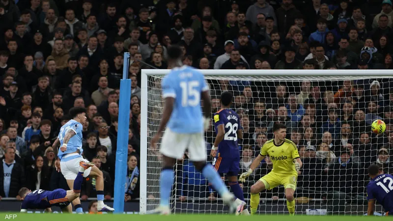 من المباراة بين الفريقين