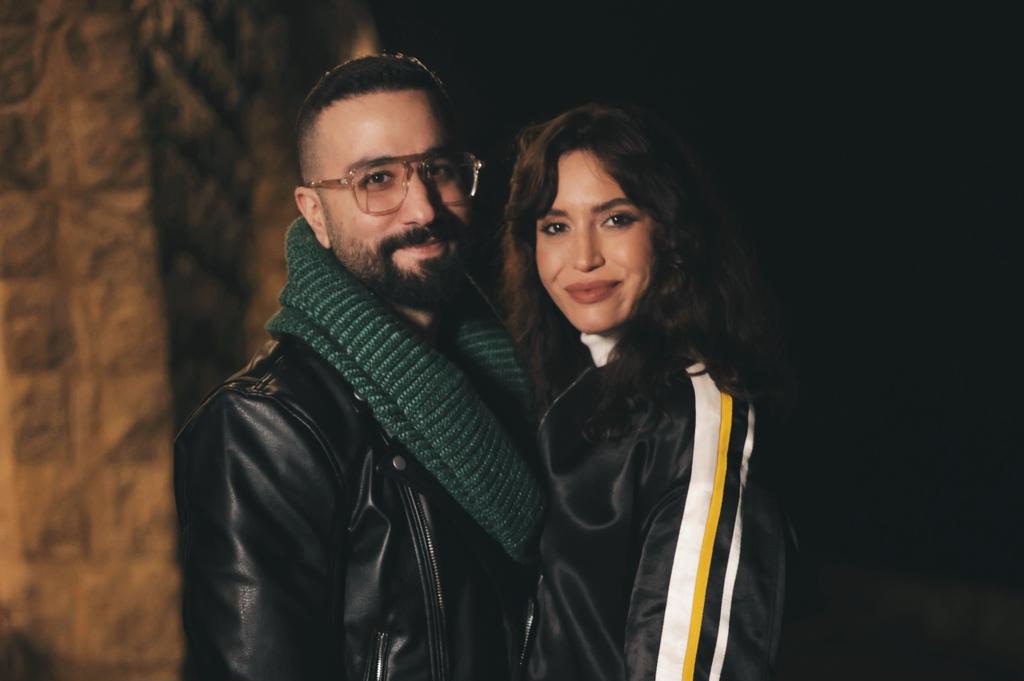 ديو "يا ليل": منال ملاط وكريستيان أبو عني يُغنّيان الحب تحت قمر واحد