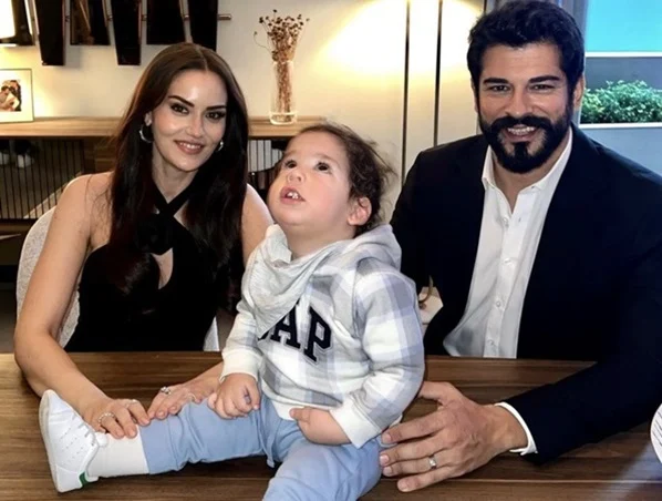 فهرية أفجن وزوجها بوراك أوزجيفيت