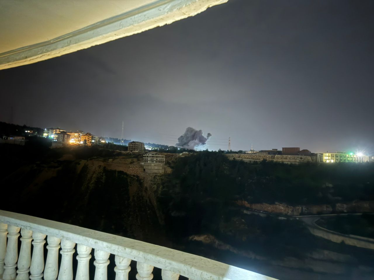 لبنان- تصعيد بعد إعلان «العصف المأكول»: غارات ليلية تستهدف نازحين!