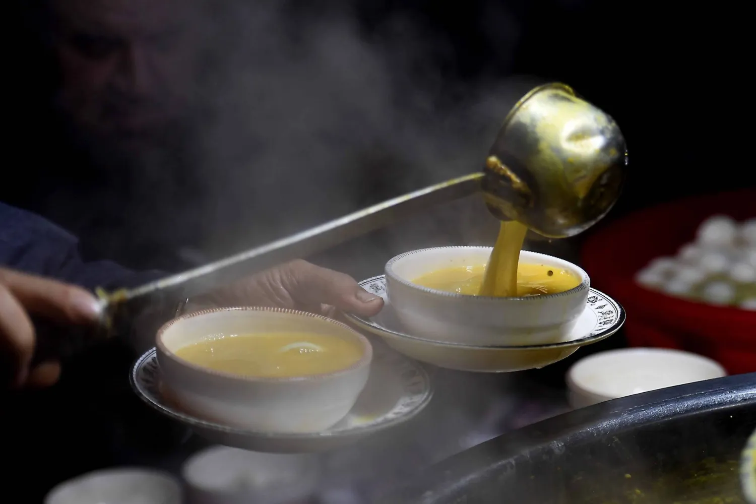 مرق العظام أم مرق الدجاج؟ أيهما أكثر فائدة لصحتك؟