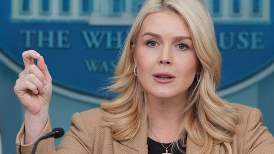 البيت الأبيض: نتابع عن كثب مسألة عبور ناقلات النفط عبر مضيق هرمز