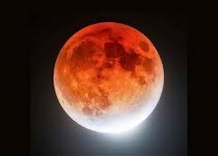 خسوف كلي للقمر