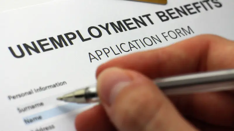 طلبات إعانة البطالة