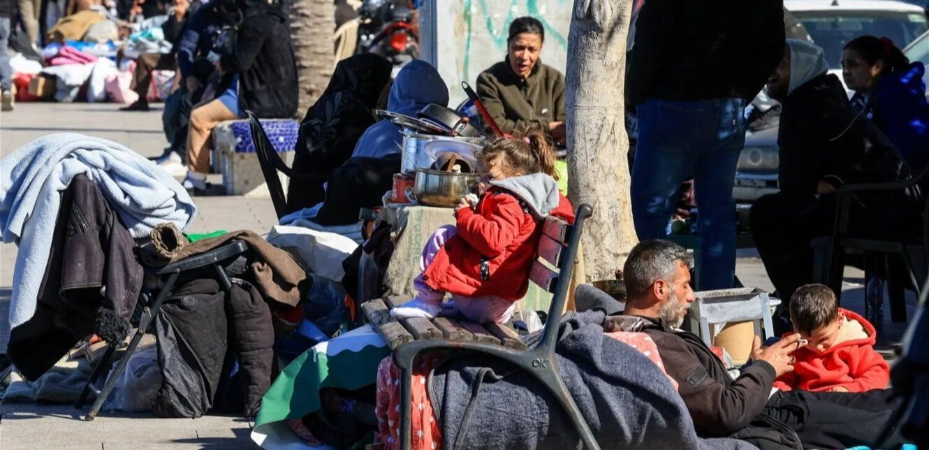 عدد من النازحين