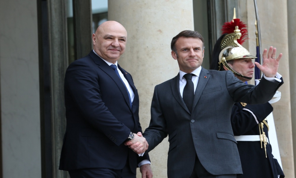 د جوزاف عون و إيمانويل ماكرون