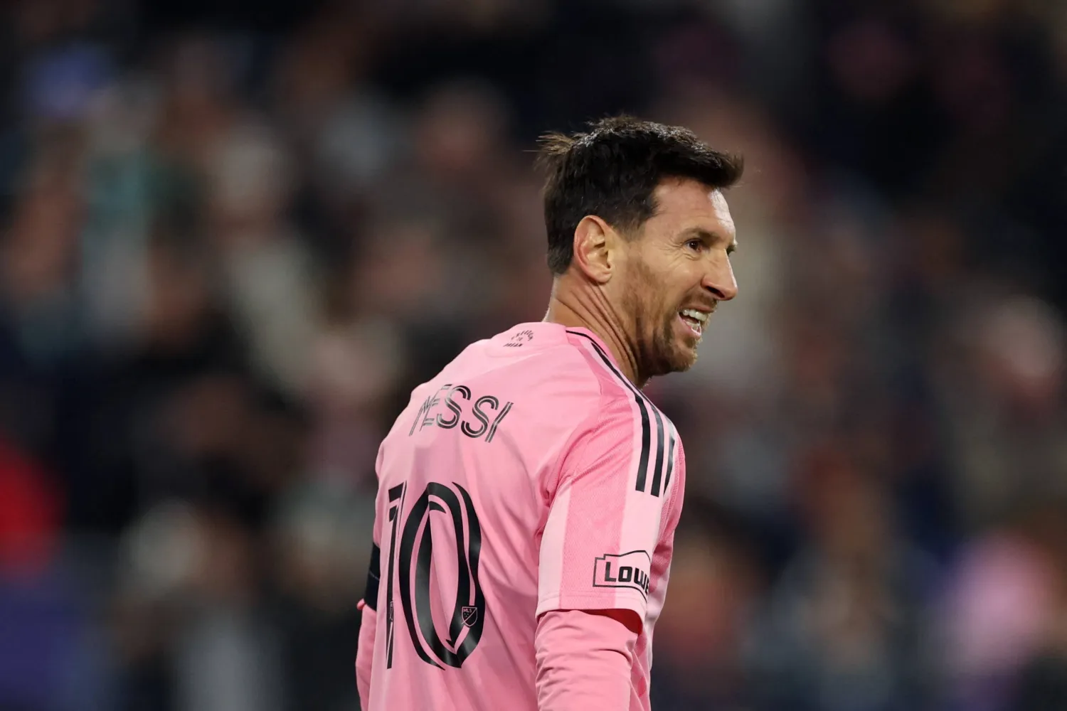 ميسي يسجّل هدفه رقم 899 ويقود إنتر ميامي لفوز صعب على دي سي يونايتد