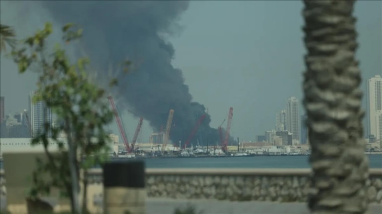 السيطرة على حريق في منشأة بالمعامير