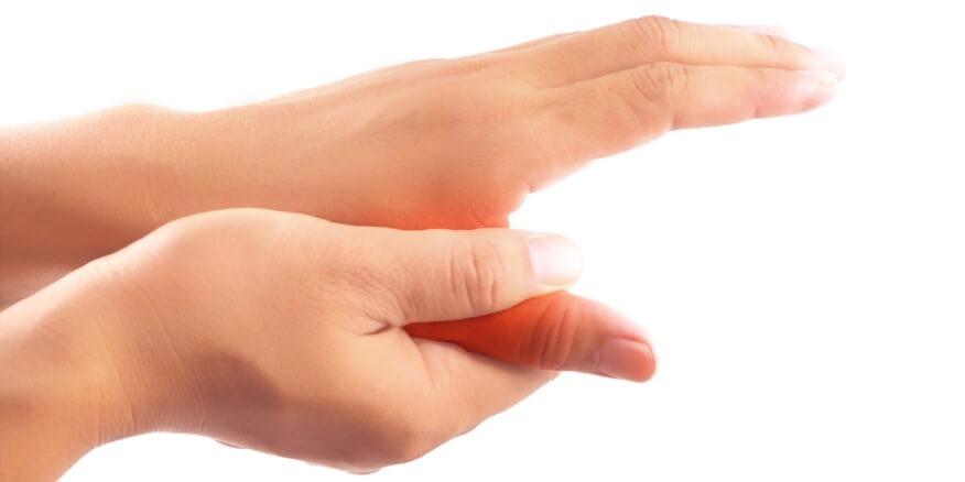 التهاب مفصل الإبهام: كيف يؤثر على اليد وخيارات العلاج المتاحة