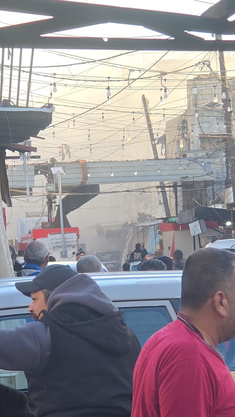 لبنان- غارتان تستهدفان تعمير عين الحلوة في صيدا