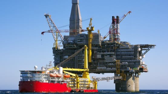 منصة نفط بحرية (آيستوك)