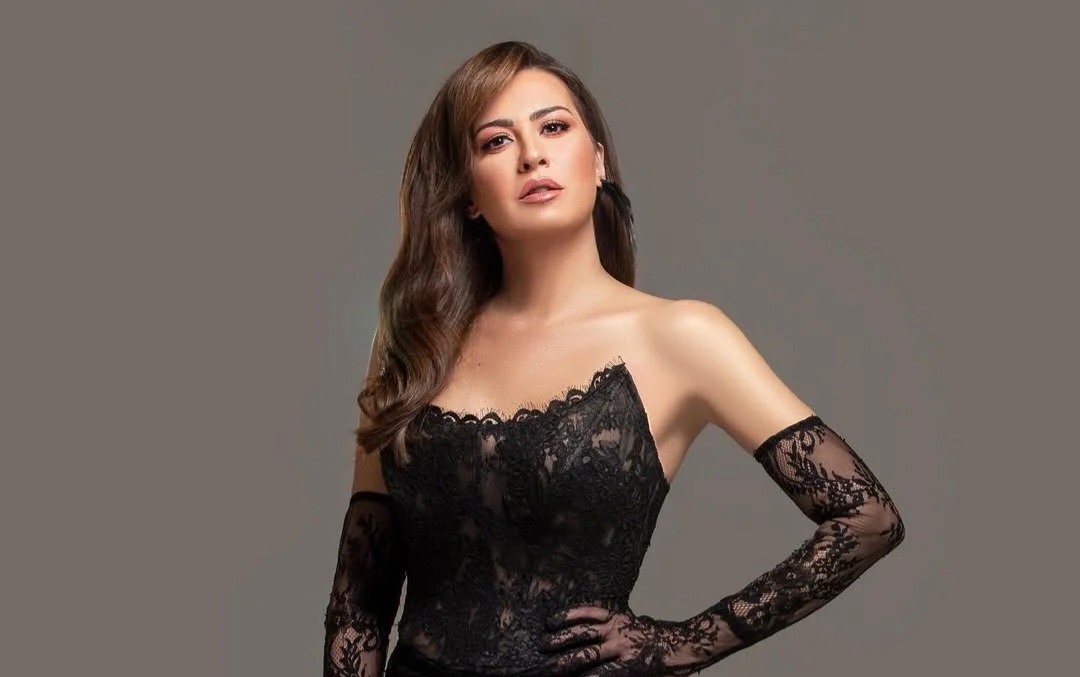 ميسون أبو أسعد تنفي اعتزالها الفن وتكشف سبب غيابها